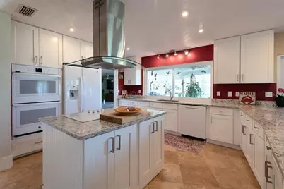 11580 W Dixie Shores Drive, Crystal River, FL 34429 - Photo 8