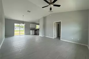 10108 SW 139th Ct, Dunnellon, FL 34432 - Photo 2