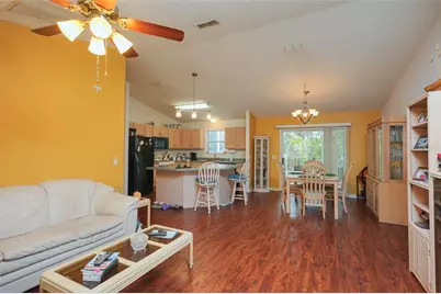 9345 SE 177th Simons Lane, The Villages, FL 32162 - Photo 8