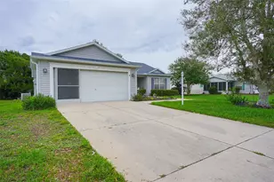 9345 SE 177th Simons Ln, The Villages, FL 32162 - Photo 2
