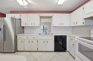 8666 SW 92nd Ln, Ocala, FL 34481 - Photo 16