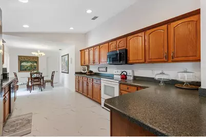 9498 SE 174th Loop, Summerfield, FL 34491 - Photo 8
