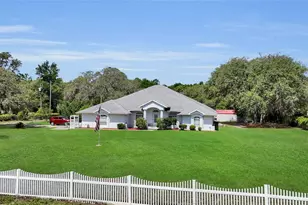 5260 SW 176th Ave, Dunnellon, FL 34432 - Photo 1