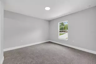 24388 NW Geranium Ave, Dunnellon, FL 34431 - Photo 14