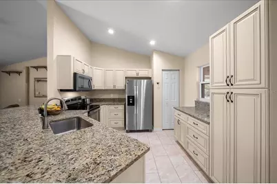 391 Marion Oaks Pass, Ocala, FL 34473 - Photo 6