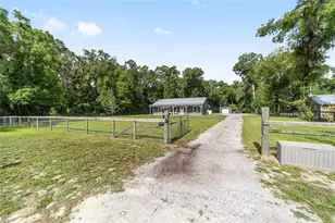 14366 NE 42nd Terrace, Anthony, FL 32617 - Photo 56