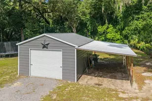 14366 NE 42nd Terrace, Anthony, FL 32617 - Photo 2