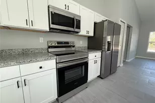 2463 NW Holly Rd, Dunnellon, FL 34431 - Photo 10