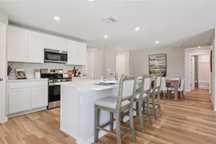 2154 NE 28th Pl, Ocala, FL 34470 - Photo 4