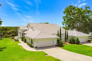 6042 Topsail Rd, Lady Lake, FL 32159 - Photo 1