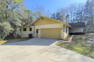 9731 SW 200th Ct, Dunnellon, FL 34431 - Photo 2