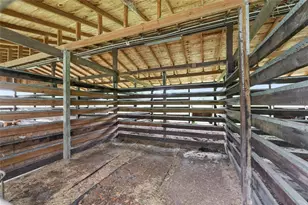 10871 SE County Rd 326, Morriston, FL 32668 - Photo 64