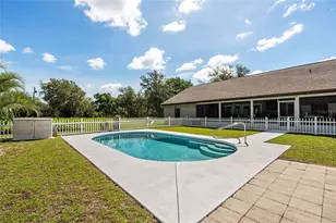 10871 SE County Rd 326, Morriston, FL 32668 - Photo 38