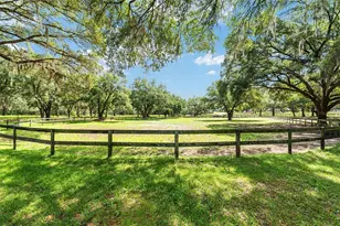 10871 SE County Rd 326, Morriston, FL 32668 - Photo 58