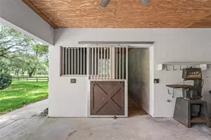 10871 SE County Rd 326, Morriston, FL 32668 - Photo 68
