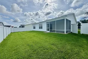 892 Nash Loop, The Villages, FL 32162 - Photo 2