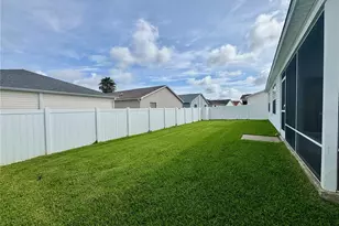 892 Nash Loop, The Villages, FL 32162 - Photo 4