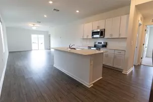 8414 SW 41st Cir, Ocala, FL 34476 - Photo 6