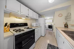14716 SE 90th Terrace, Summerfield, FL 34491 - Photo 10