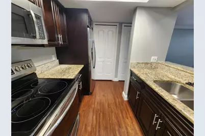 823 SW 58th Terrace, Gainesville, FL 32607 - Photo 12