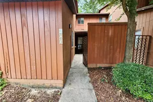 823 SW 58 Terrace, Gainesville, FL 32607 - Photo 2