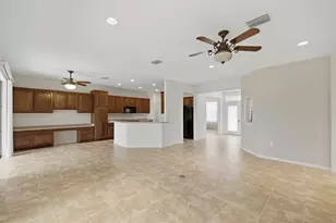 12716 SE 91st Terrace Rd, Summerfield, FL 34491 - Photo 8