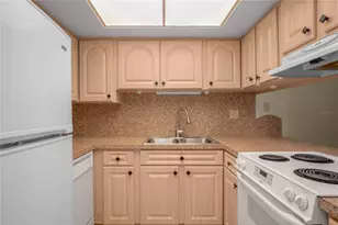 2400 Forest Dr, Inverness, FL 34453 - Photo 6