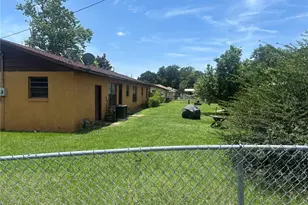 2105 SW 5th St, Ocala, FL 34471 - Photo 4