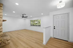 5611 NE 5th Pl, Ocala, FL 34470 - Photo 8
