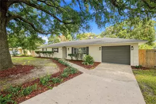 5611 NE 5th Pl, Ocala, FL 34470 - Photo 1