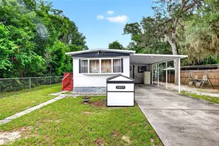 2471 SE 185th Terrace, Ocklawaha, FL 32179 - Photo 2