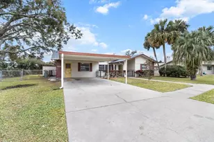 512 Paradise Point, Crystal River, FL 34429 - Photo 4