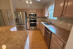 3105 Berwyn Way, The Villages, FL 32162 - Photo 4