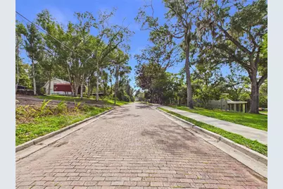 39 Cherry Street, Brooksville, FL 34601 - Photo 6