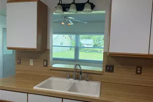 9460 SW 84th Terrace, Ocala, FL 34481 - Photo 8