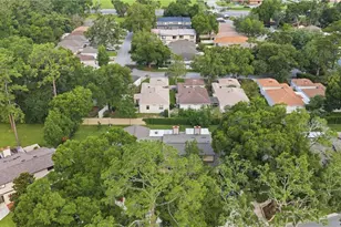 3824 NE 19th St Cir, Ocala, FL 34470 - Photo 2