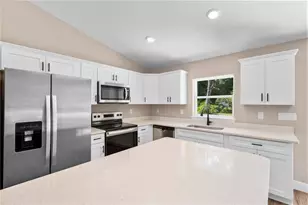 6042 NW 65th St, Ocala, FL 34482 - Photo 2