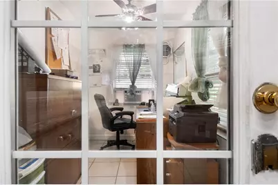 613 Forest Hills Drive, Brandon, FL 33510 - Photo 12