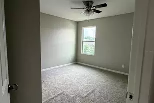 911 Avenal Ln, Davenport, FL 33837 - Photo 16