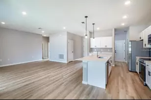 8759 SW 138th St, Ocala, FL 34473 - Photo 2