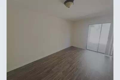 1915 SW 70 Terrace #B, Gainesville, FL 32607 - Photo 8