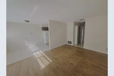 1915 SW 70 Terrace #C, Gainesville, FL 32607 - Photo 6