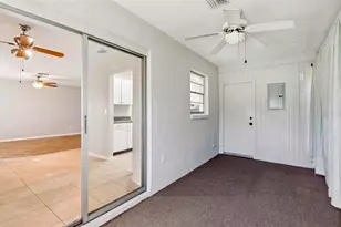 2304 Glenmore Cir, Sun City Center, FL 33573 - Photo 30
