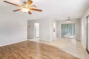 2304 Glenmore Cir, Sun City Center, FL 33573 - Photo 12