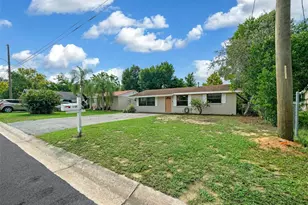 1300 Sherman Ave, Tavares, FL 32778 - Photo 28