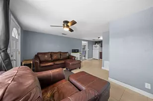 1300 Sherman Ave, Tavares, FL 32778 - Photo 16