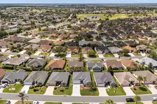 562 Allenwood Loop, The Villages, FL 32162 - Photo 38