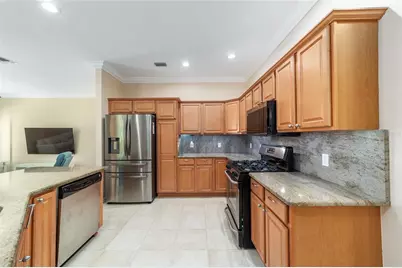 562 Allenwood Loop, The Villages, FL 32162 - Photo 8