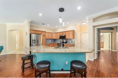 562 Allenwood Loop, The Villages, FL 32162 - Photo 6