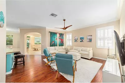 562 Allenwood Loop, The Villages, FL 32162 - Photo 4